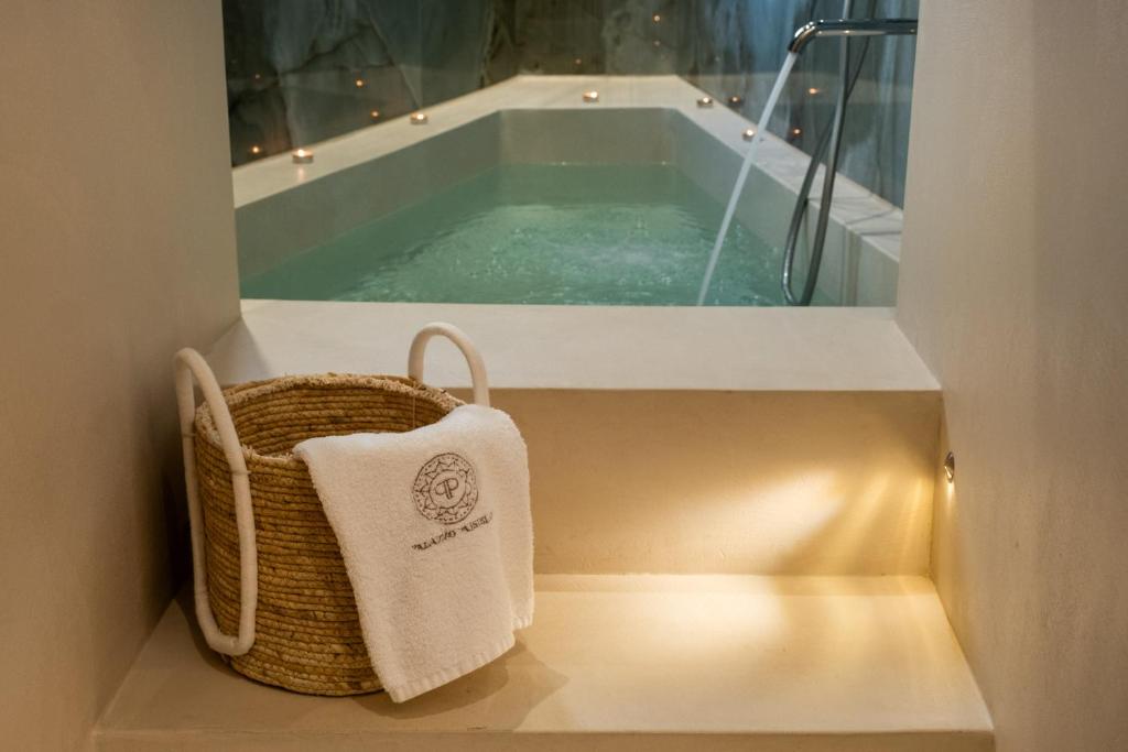 Palazzo Paisiello - Luxury Rooms Lecce - 2