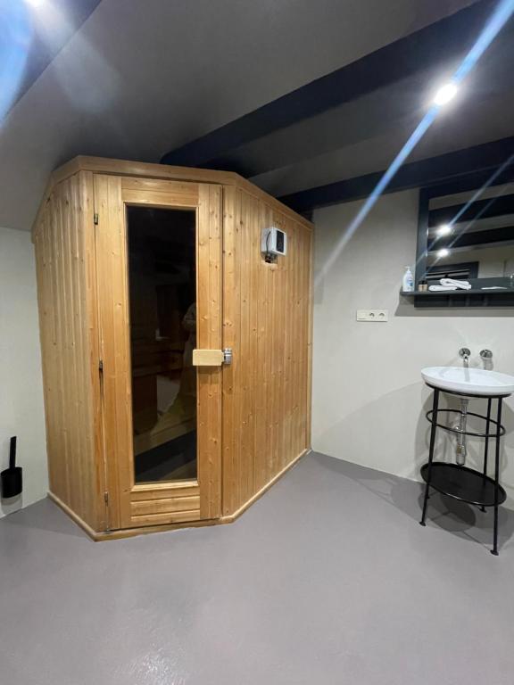 Barka Galéria Hotel és Étterem - Suite Met één Slaapkamer