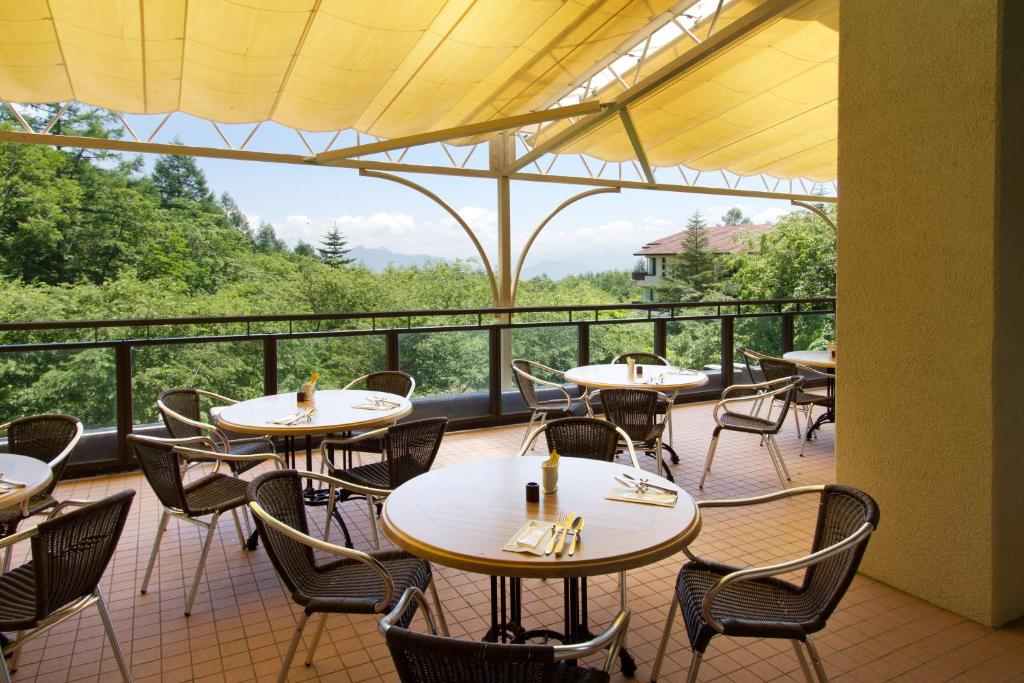 Balkón nebo terasa v ubytování Yatsugatake Kogen Lodge