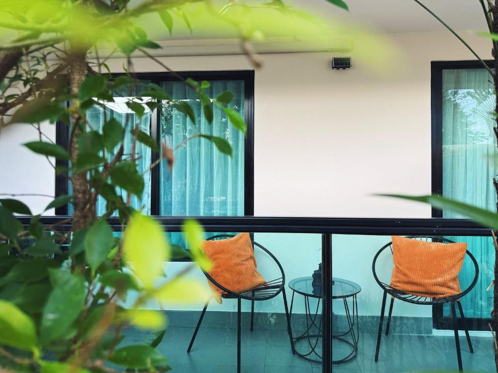Fotografie z fotogalerie ubytování Safari 39sqm 1br apartment Pool walk to Naiyang Beach v destinaci Nai Yang pláž
