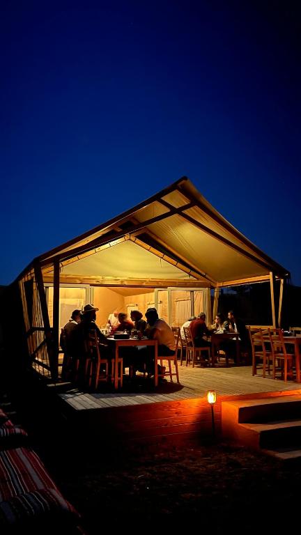 Fotografie z fotogalerie ubytování Adventurer Camp v destinaci Al Wāşil