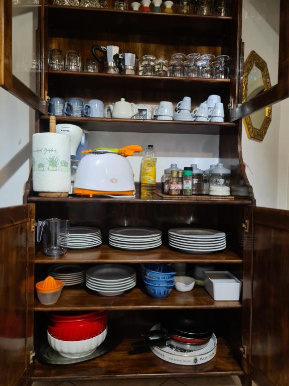 A kitchen or kitchenette at Casa Melograno