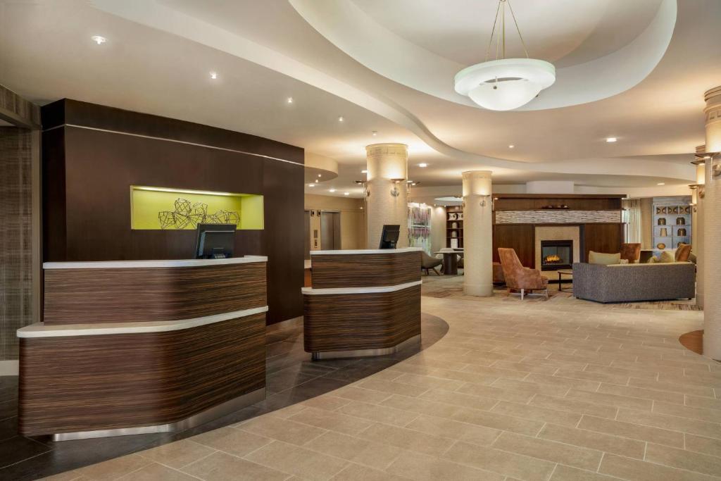 Posezení v ubytování Courtyard by Marriott Middletown Goshen