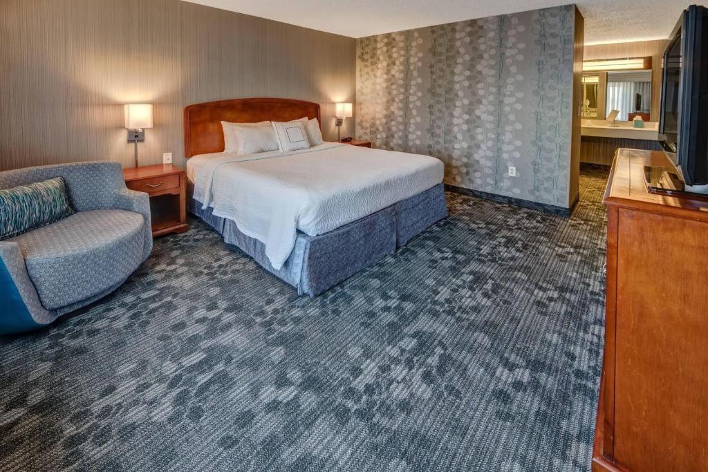 Courtyard by Marriott Springfield photo