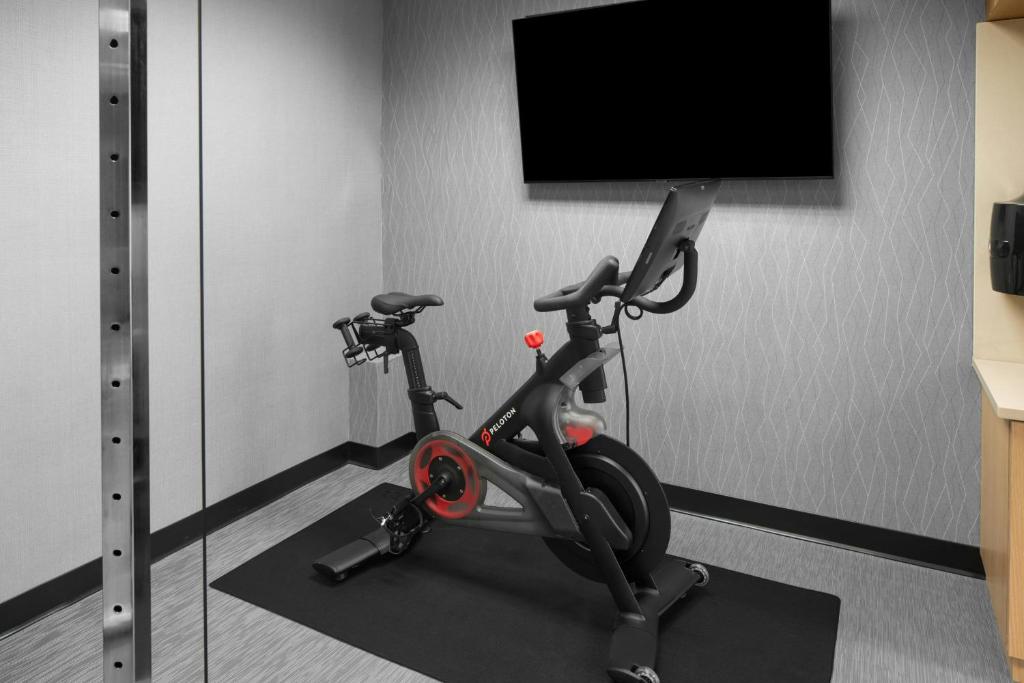 Courtyard by Marriott Springfield photo