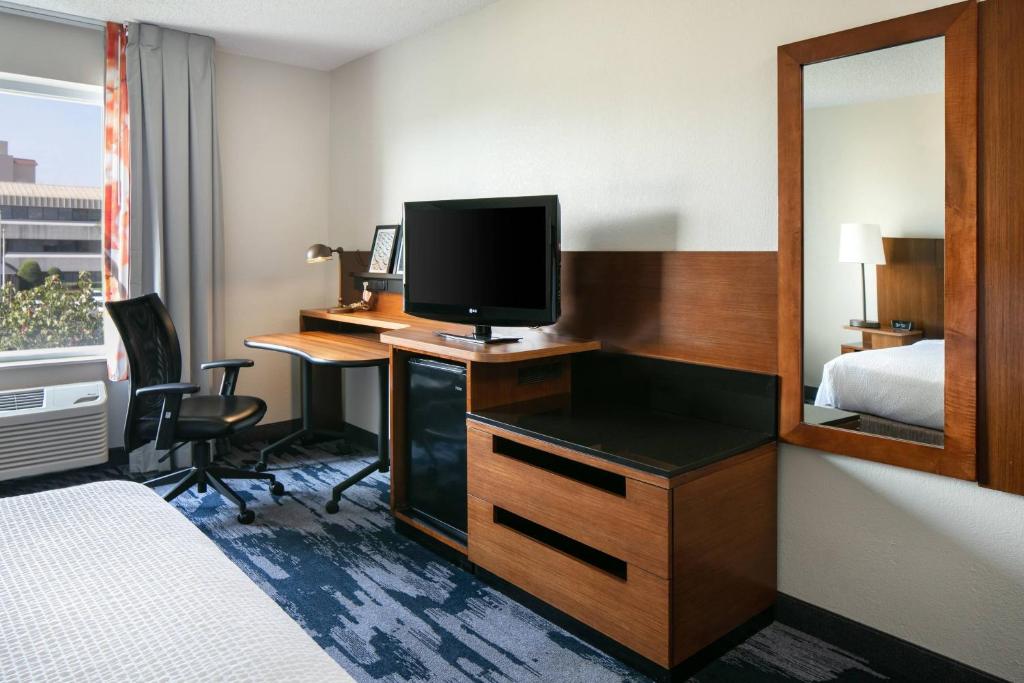 Fairfield Inn & Suites by Marriott Tulsa Central photo