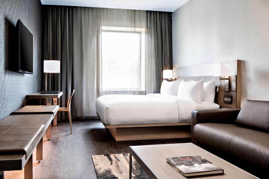 AC Hotel by Marriott Grand Rapids Downtown photo