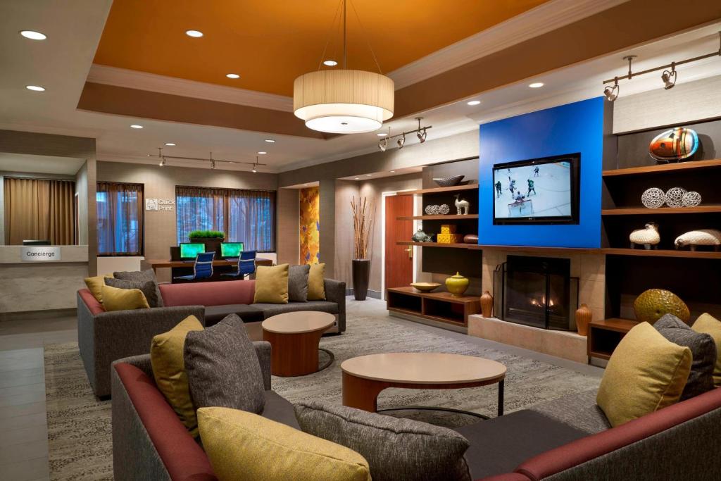 Courtyard by Marriott Toronto Downtown - Resim 5