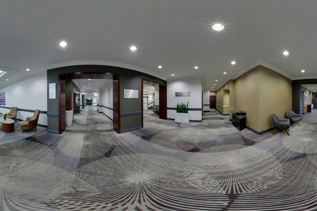Courtyard by Marriott Toronto Downtown - Resim 39