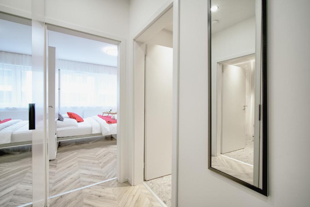 apartino - FREE parking, 10 minutes walk to city centre, nespresso, netflix - 16