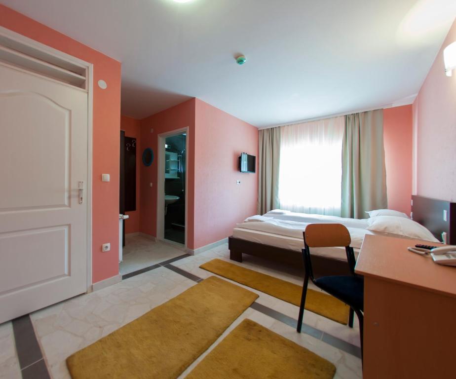 Postel nebo postele na pokoji v ubytování Hotel Hayat Hills