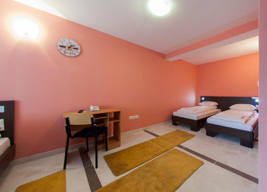 Postel nebo postele na pokoji v ubytování Hotel Hayat Hills