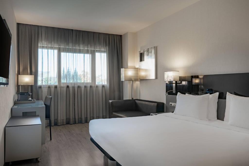 AC Hotel Atocha by Marriott - Resim 23