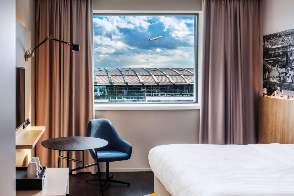 Courtyard by Marriott Prague Airport - Resim 18