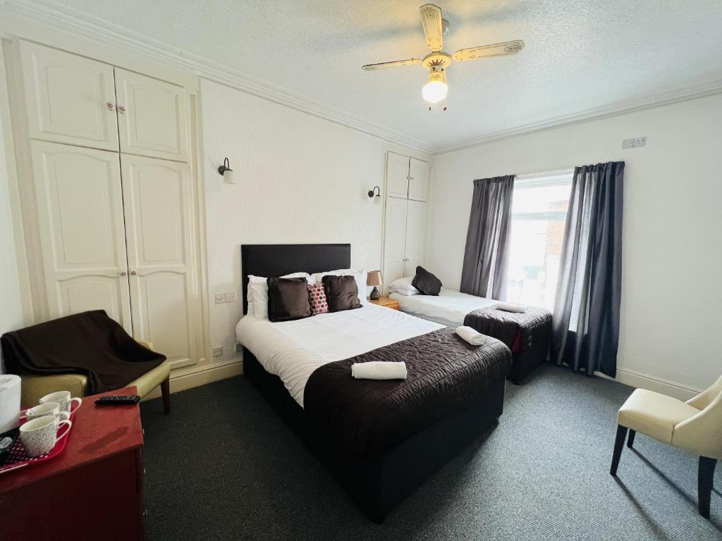 The Roadhouse Hotel - 