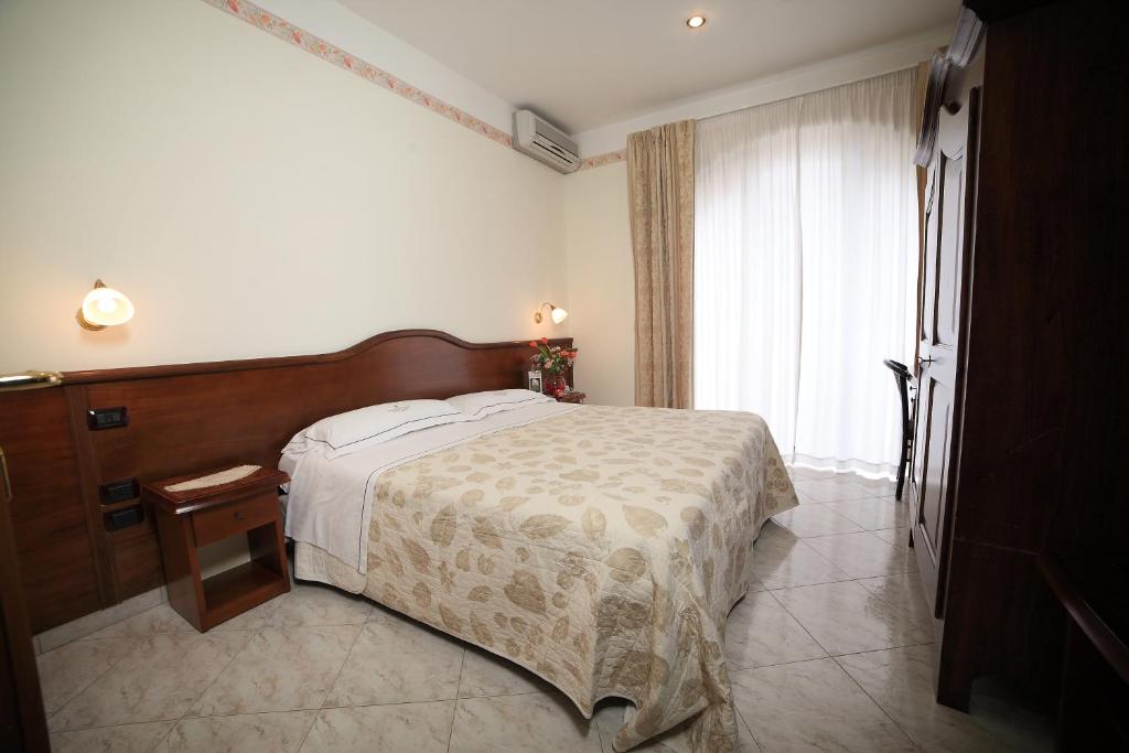 Il Castello - Standard Double Room
