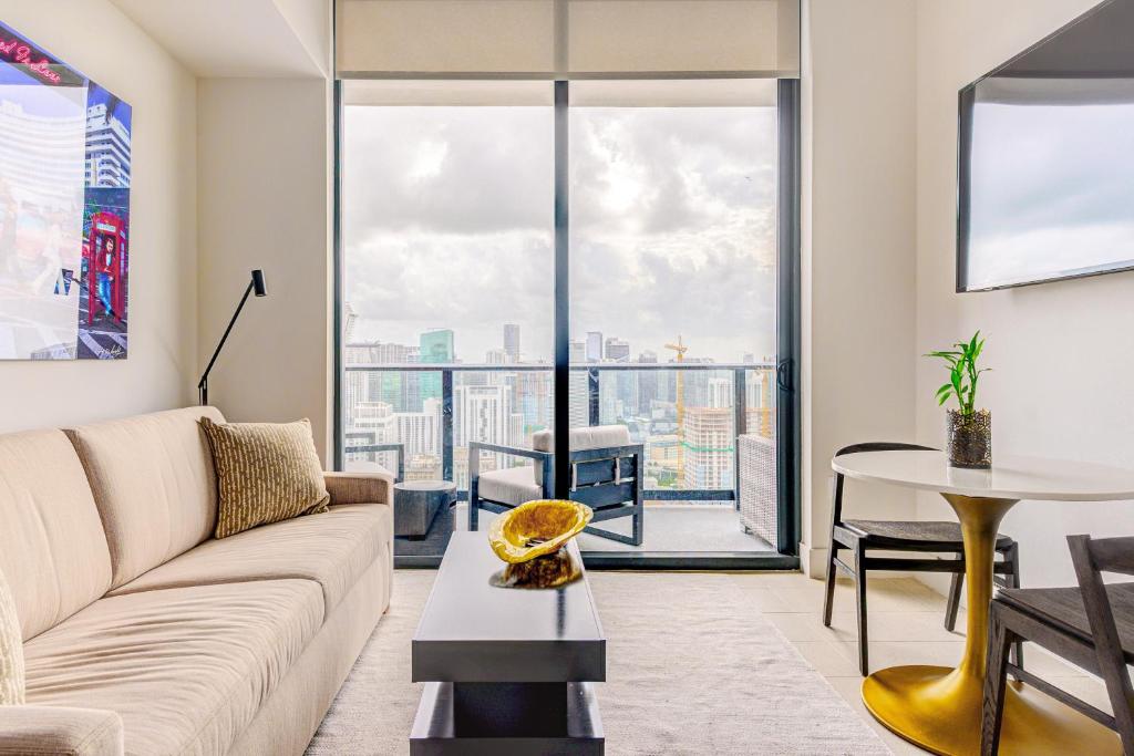 FIFA Magic,Miami Luxury Penthouse, Walk to Fan Fest Panoramic Ocean & City Views,Resort Pool, Spa, Gym, Restaurants photo