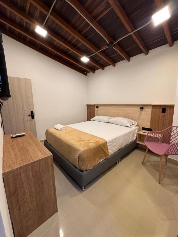 Postel nebo postele na pokoji v ubytování Vida Hostel