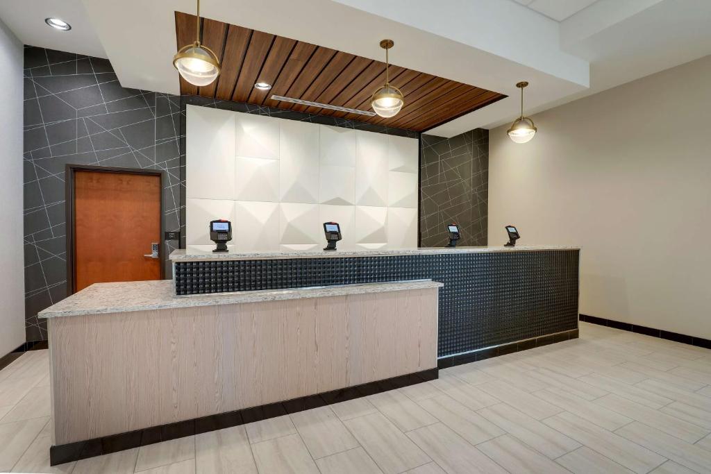Drury Plaza Hotel Cincinnati Florence photo