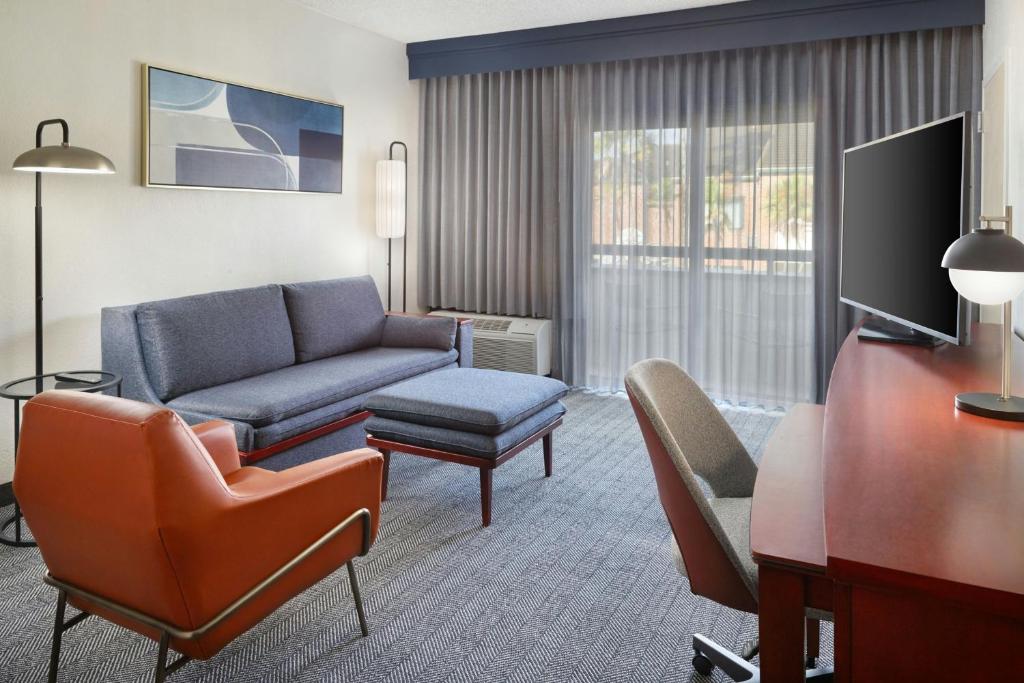 Courtyard by Marriott Fort Lauderdale City of Plantation - Suite Una King Con Sofá Cama