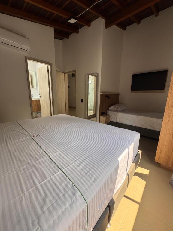 Postel nebo postele na pokoji v ubytování Vida Hostel