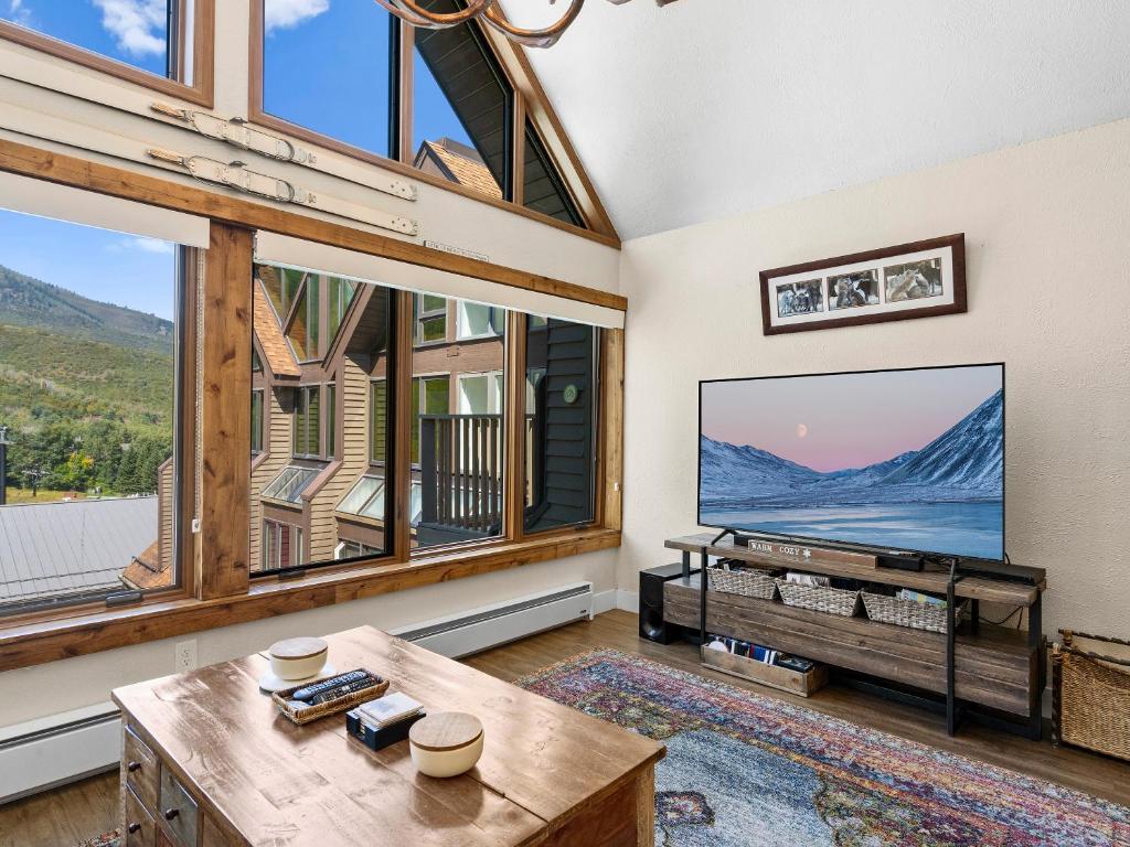 The Lodge at the Mountain Village by All Seasons Resort Lodging - Condominium De 4 Chambres # 356