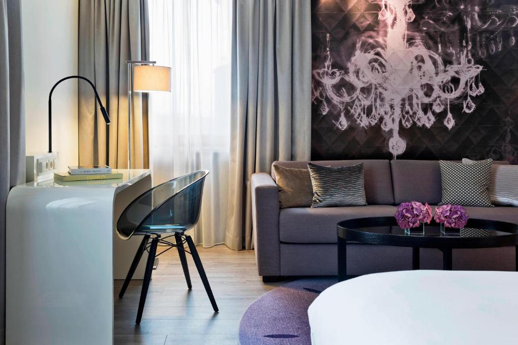 Renaissance Vienna Schönbrunn Hotel - Resim 25