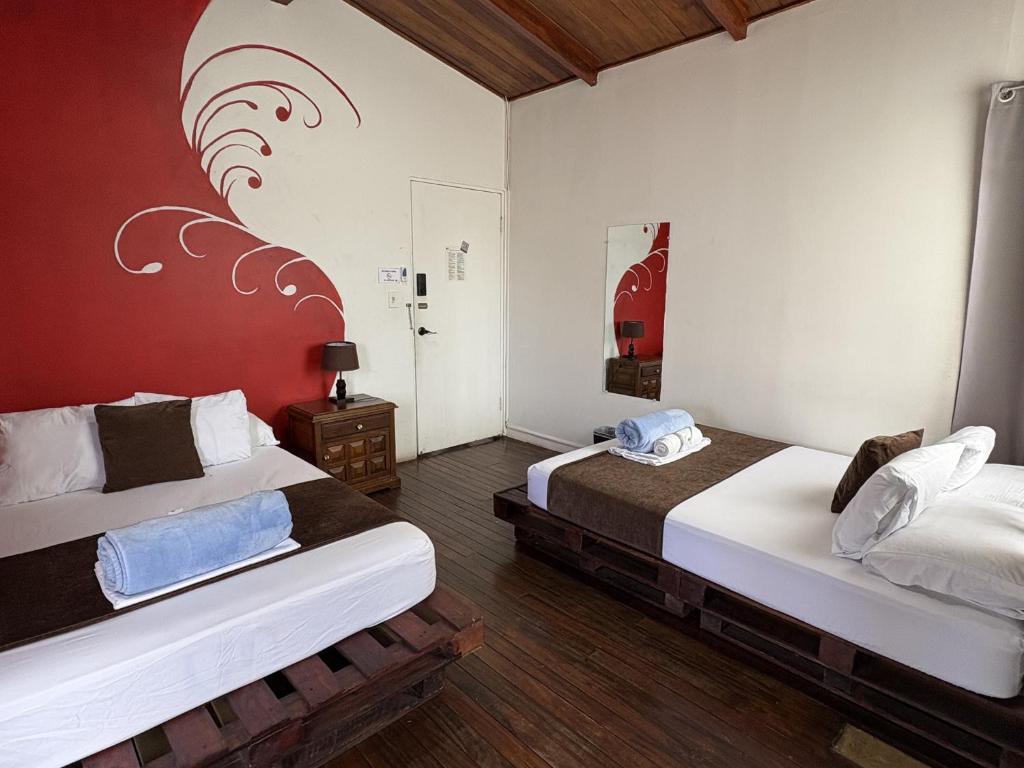 Postel nebo postele na pokoji v ubytování Eco Stay Hostel