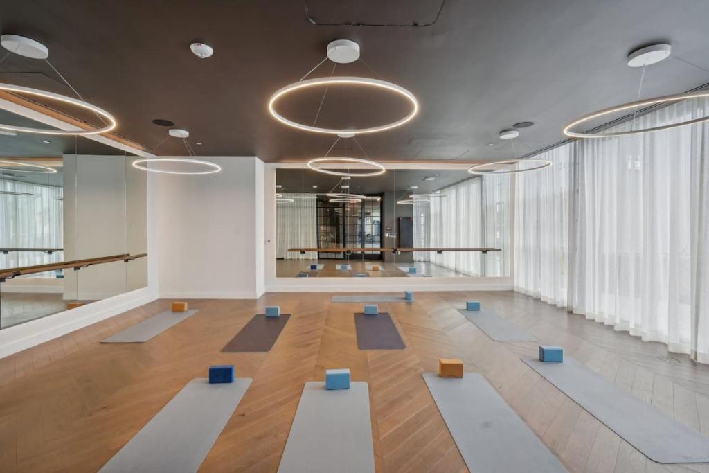 Stylish Downtown Miami Studio Bay Views and Prime Location photo