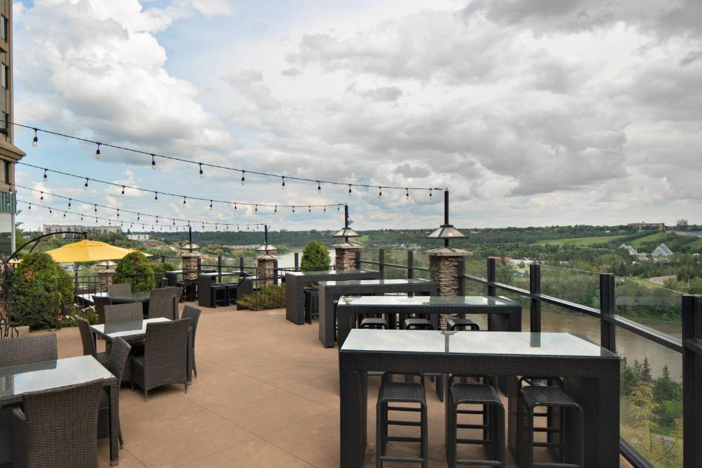 Courtyard by Marriott Edmonton Downtown - Resim 17