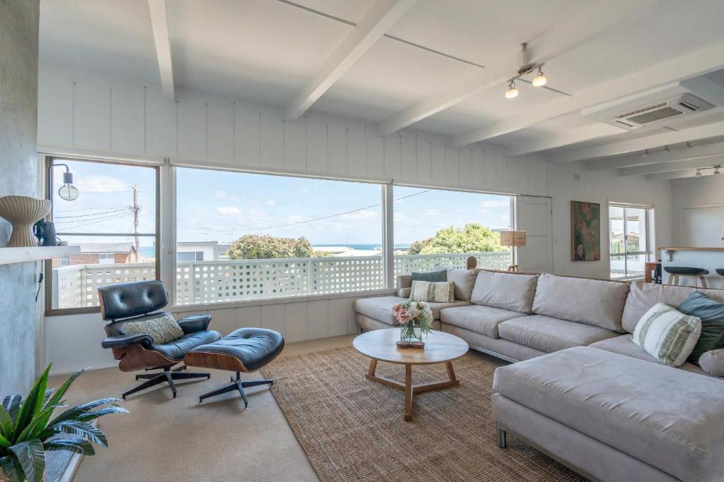 Photo inspiration: Saltwater Terrace With Panoramic Ocean Views Ocean Grove Updated Photo Inspiration