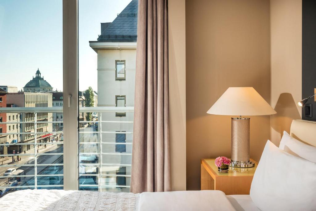 Le Meridien Munich - Resim 9