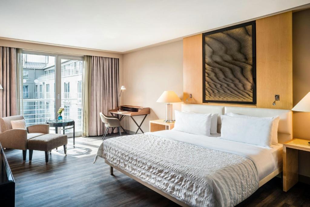 Le Meridien Munich - Resim 19