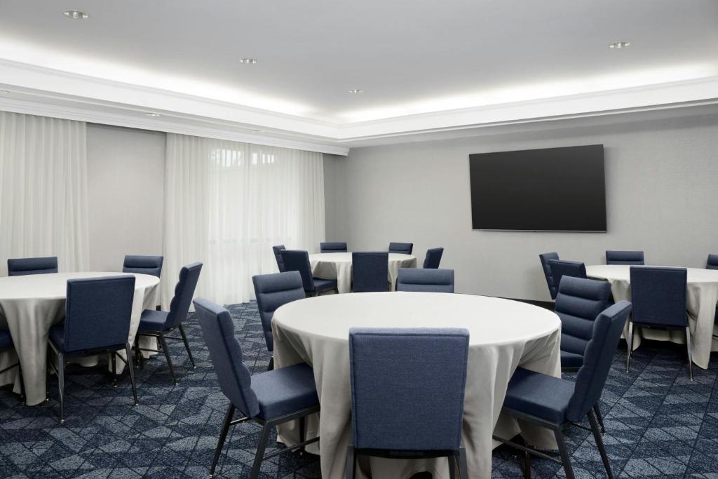 Courtyard by Marriott Lakeland photo