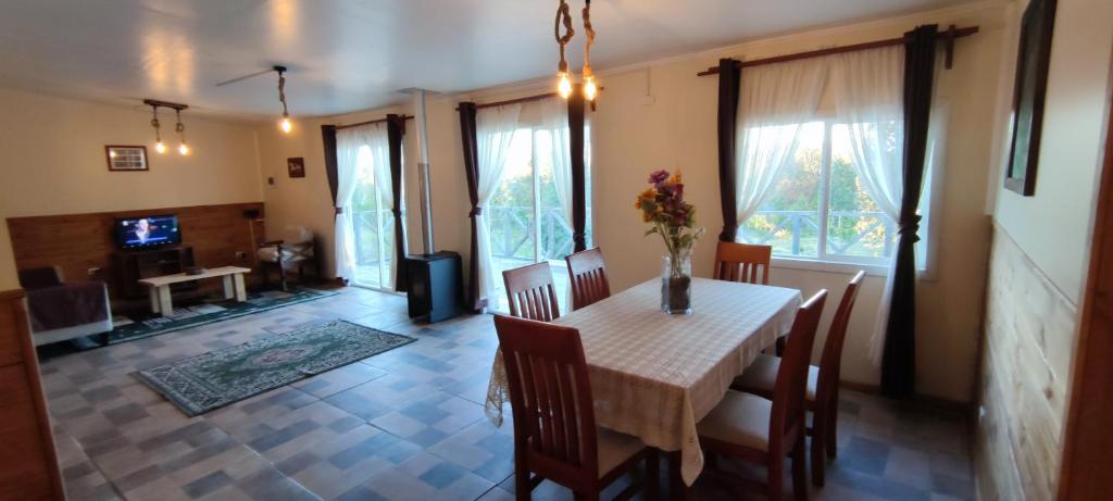 Μια τηλεόραση ή/και κέντρο ψυχαγωγίας στο valle escondido