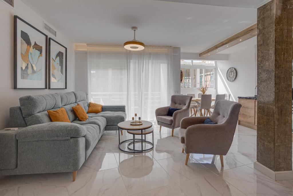 NEW 3 BEDROOMS APARTMENT 100 METERS TO RADA BEACH old town Estepona