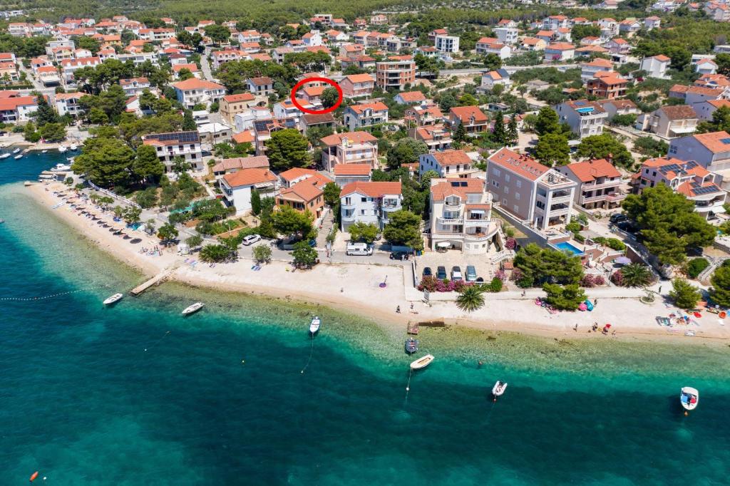 Apartments by the sea Brodarica, Sibenik - 23656