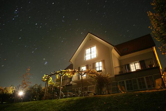 Budova, kde se bed and breakfast nachází