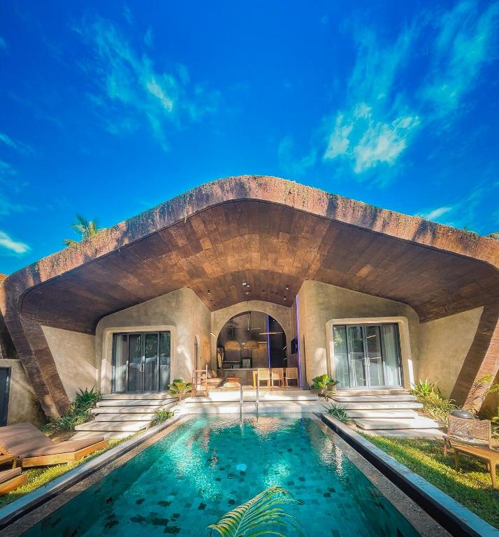 Bazén v ubytování Diwatu Villas nebo v jeho okolí