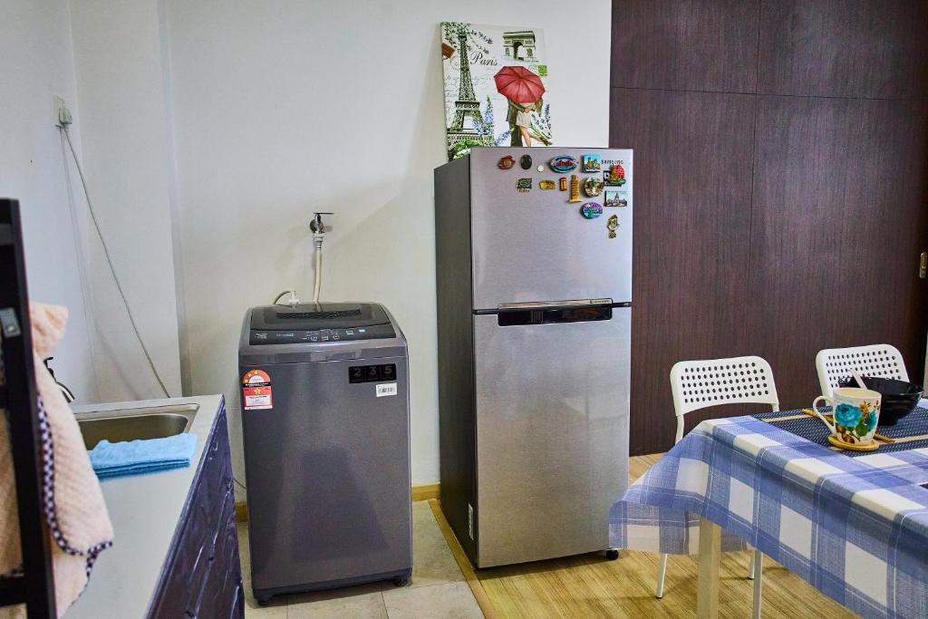Kuchyň nebo kuchyňský kout v ubytování Mount Austin HawKeLai