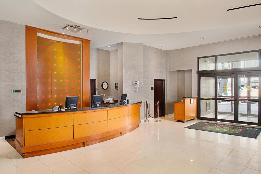 Vstupní hala nebo recepce v ubytování Courtyard by Marriott Atlantic City Beach Block
