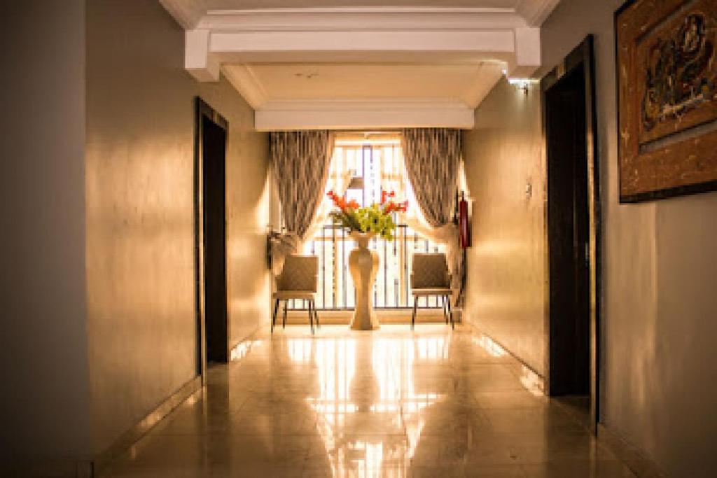 Fotografie z fotogalerie ubytování Room in Lodge - Oragon Hotel and Suites v destinaci Lagos