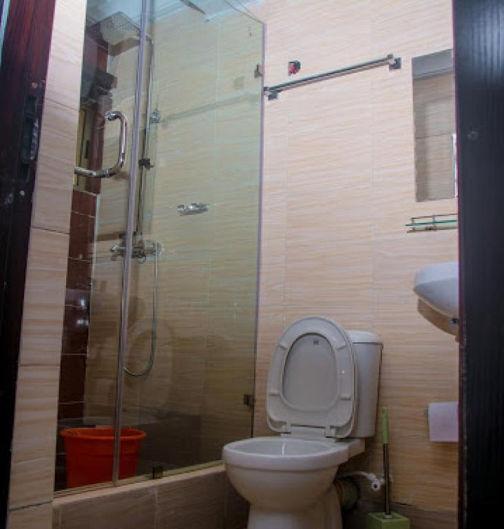 Koupelna v ubytování Room in Lodge - Oragon Hotel and Suites
