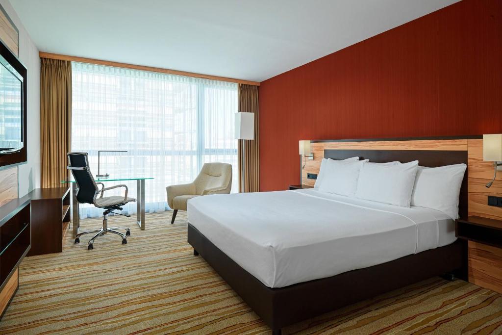 Courtyard by Marriott Duesseldorf Hafen - Resim 1