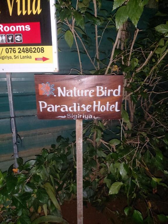 Certifikát, hodnocení, plakát nebo jiný dokument vystavený v ubytování Nature Bird Paradise Hotel Sigiriya