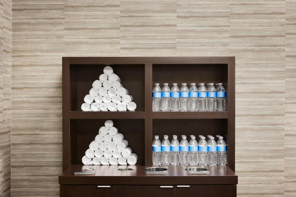 Imagem da galeria de Courtyard by Marriott Newark Downtown em Newark