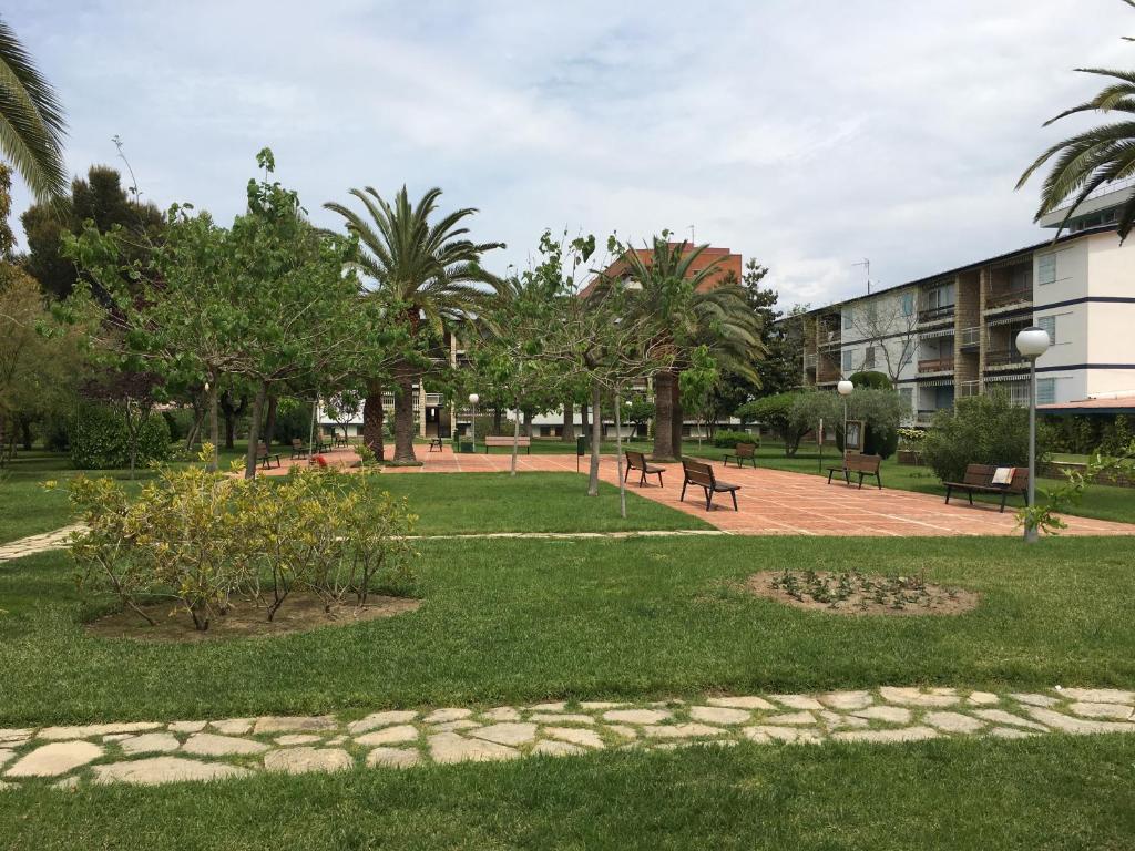 A garden outside Home Ibiza Salou