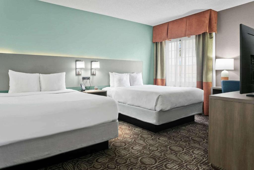 Postel nebo postele na pokoji v ubytování Comfort Inn Chandler - Phoenix South I-10