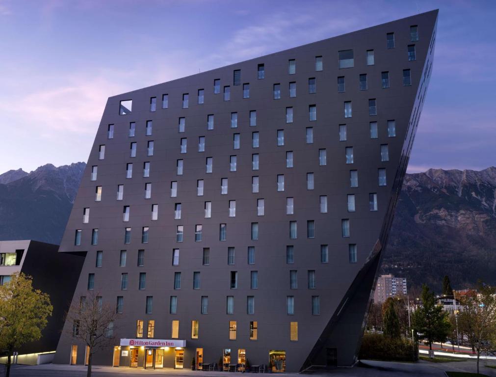 Hilton Garden Inn Innsbruck Tivoli - Resim 12