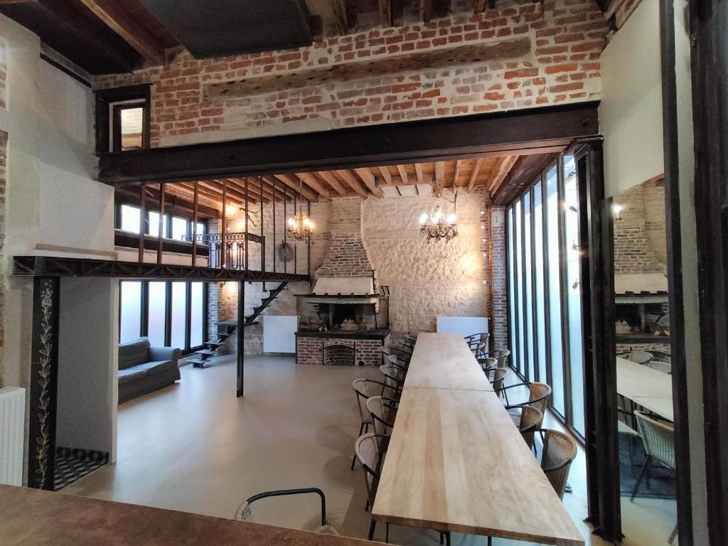 Photo de la galerie de l'établissement La Fabrique 4 rue des Jardins à Trouville, à Trouville-sur-Mer